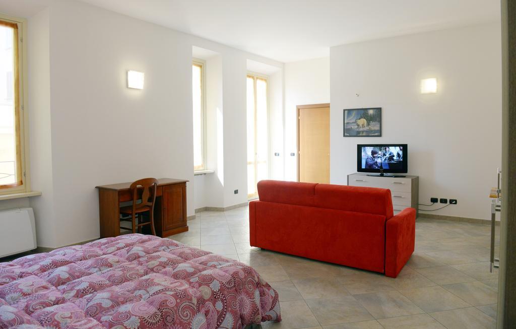Appartamenti Medioevo Varese Buitenkant foto